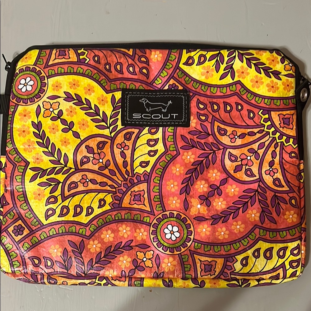 Scout Vibrant Patterned padded Laptop Sleeve Case